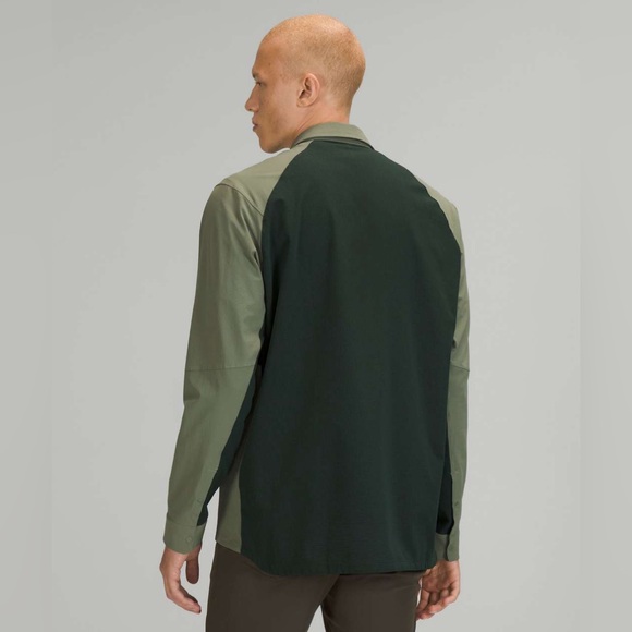 Lululemon Double Pocket Long Sleeve Overshirt
Green Twill - Picture 3 of 8